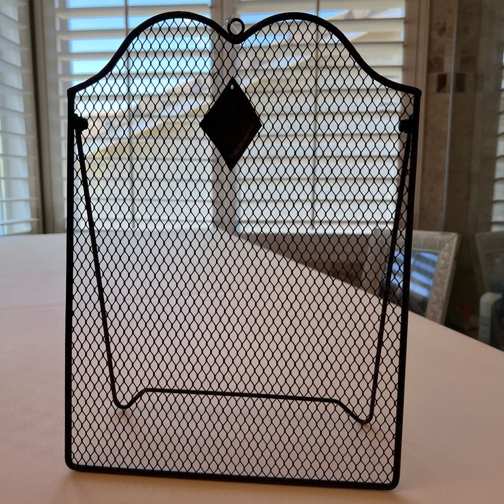 NWT Unique Jewelry Display Stand for Earrings - Picture 2 of 5